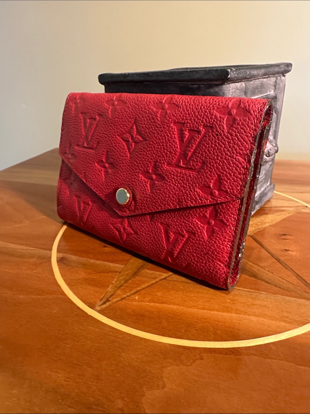 Authentic Louis Vuitton Victorine Wallet.